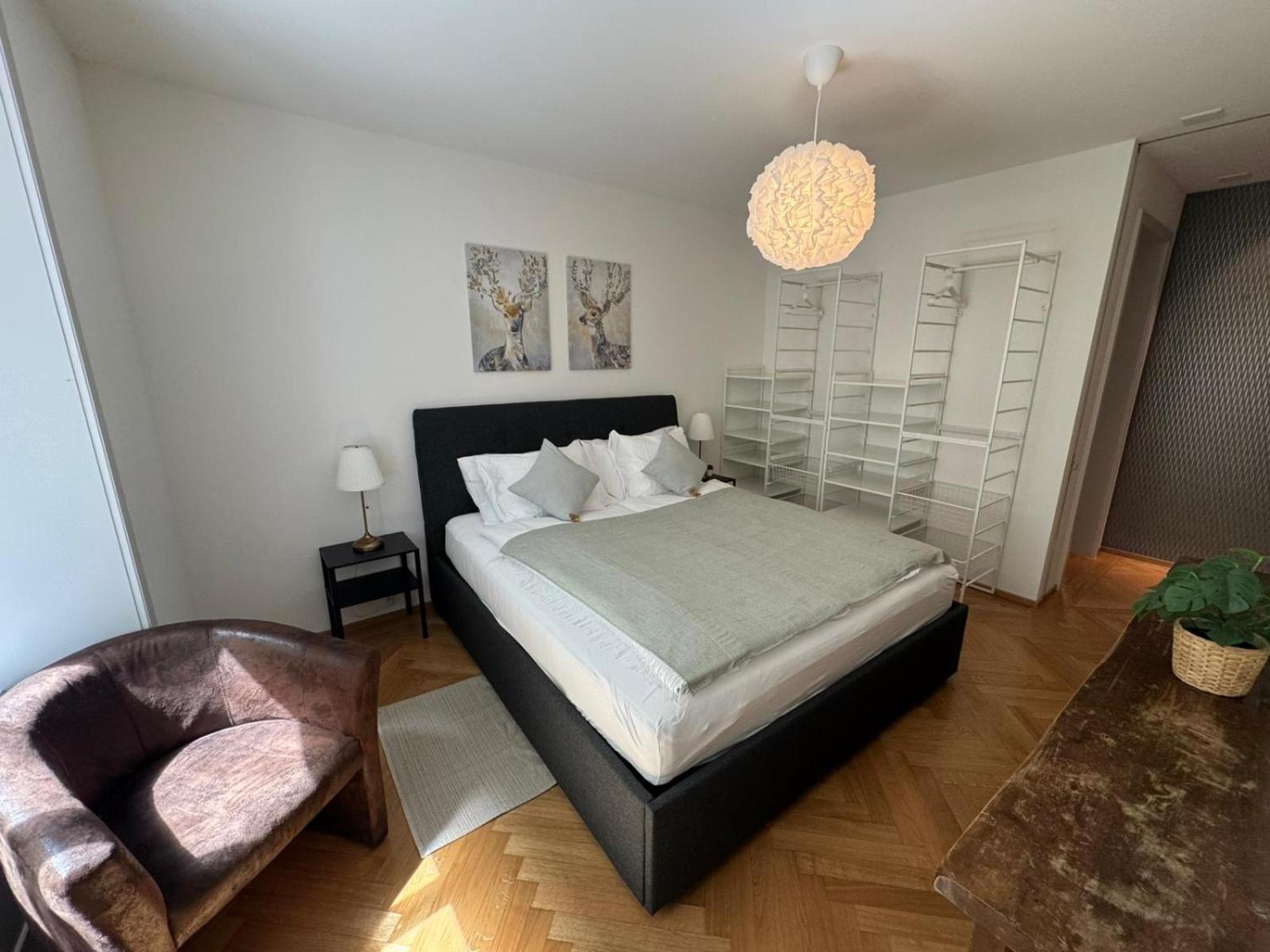 Station Apartment, 2 Bedroom & Sofabed Appartement *