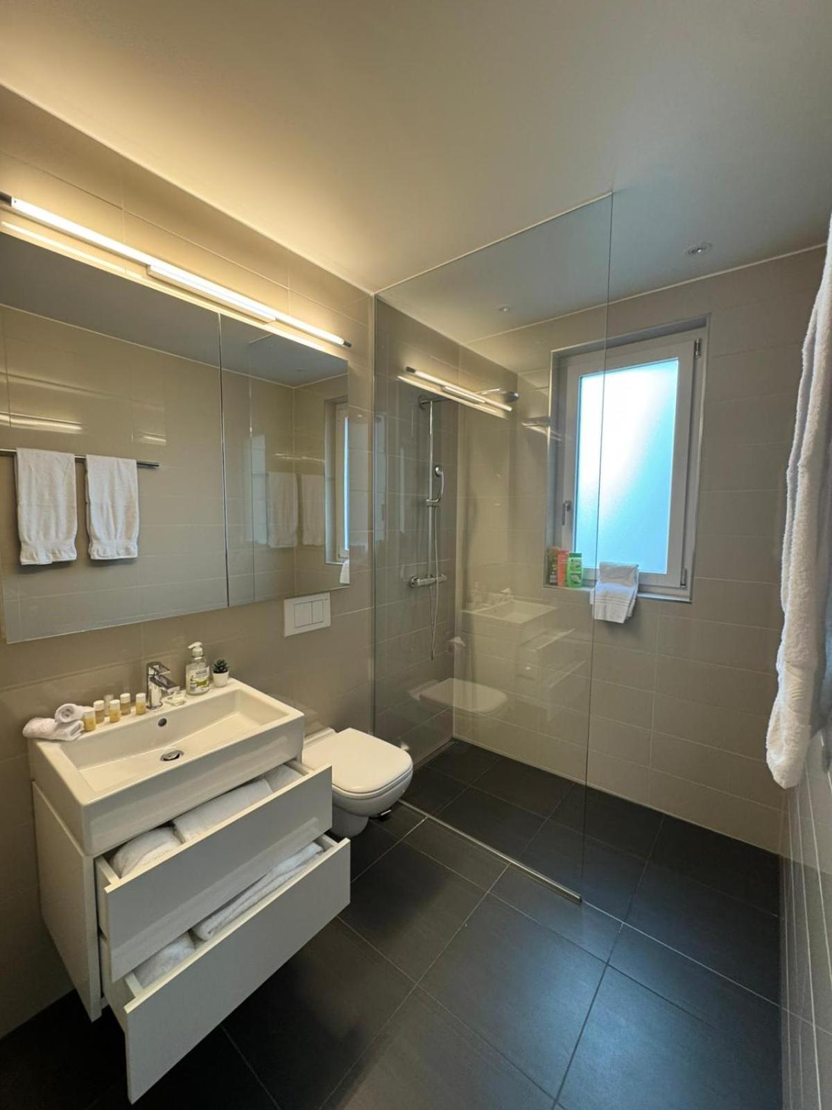 Station Apartment, 2 Bedroom & Sofabed Daire