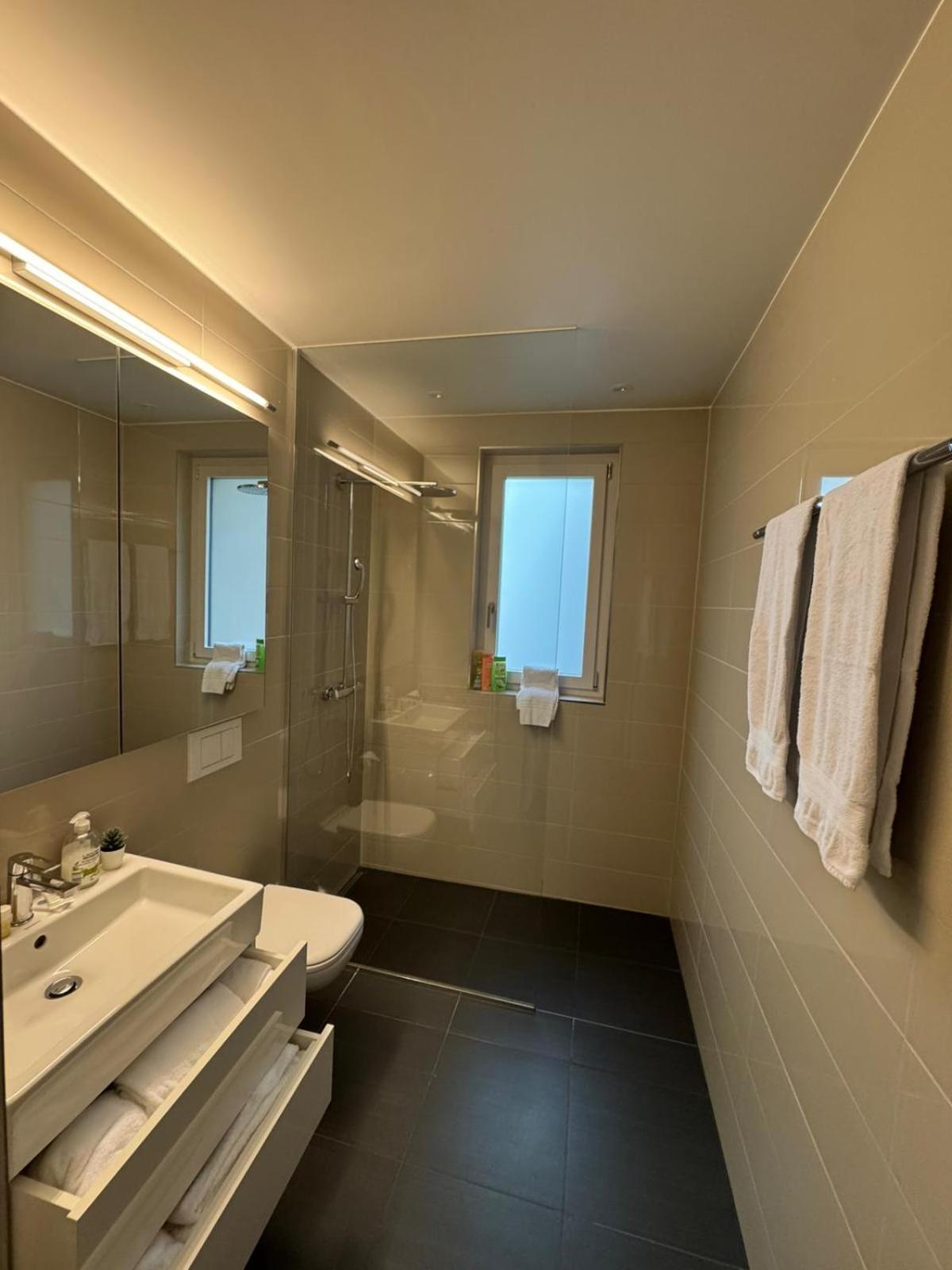 Station Apartment, 2 Bedroom & Sofabed Daire